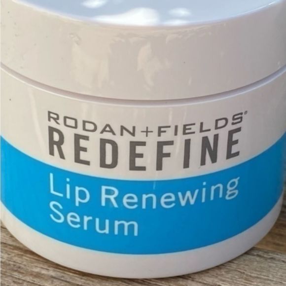Rodan + Fields Other - Rodan and Fields Lip Renewing Serum NEW IN BOX 60 capsules